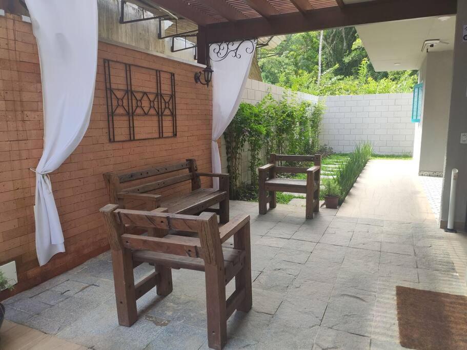Compacto Toninhas Apto 11 * Ubatuba